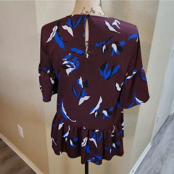 Halogen oversized floral bell sleeve blouse size XS - Picture 6 of 8